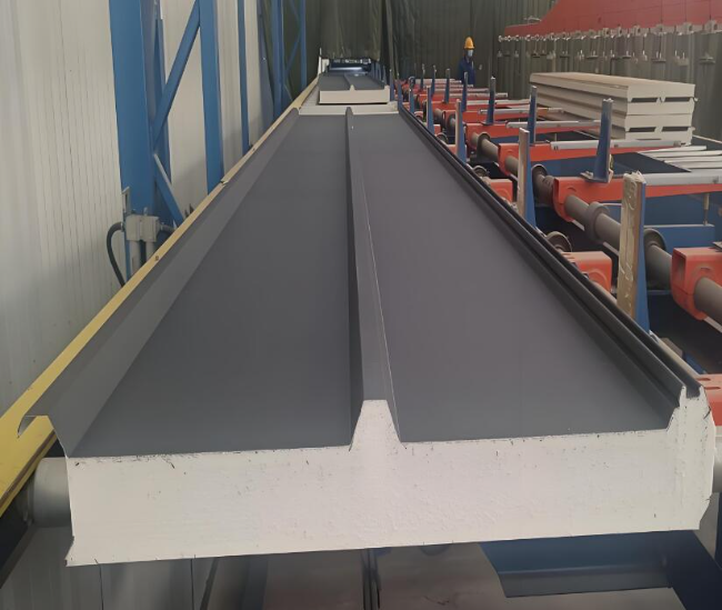 哈尔滨聚氨酯泡沫保温板